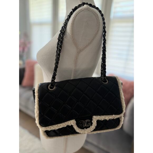 NWT Gilda Paris Quilted Fur Baguette Bag | SHIPS OUT SAME DAY or NEXT DAY - Picture 7 of 7